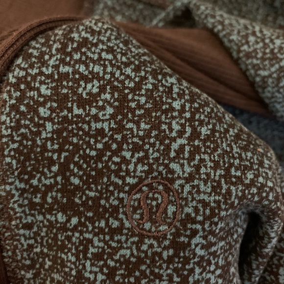 Lululemon Best Coast Hoodie - Picture 7 of 8